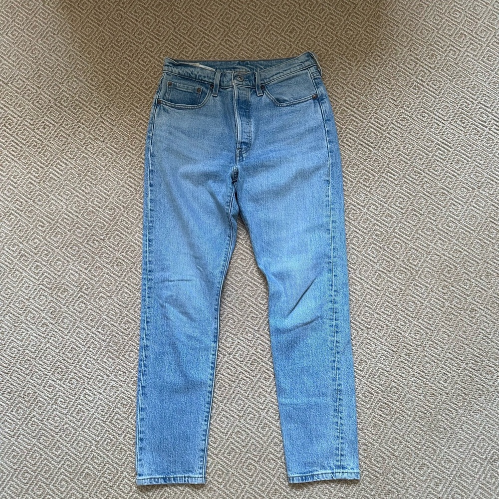 Levi jeans